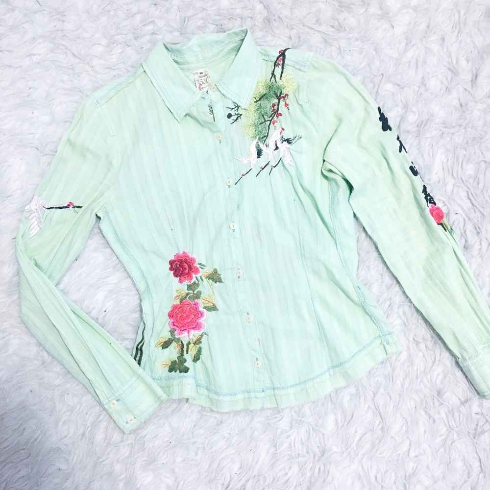 Johnny Was 3J Workshop Crane Embroidered Top